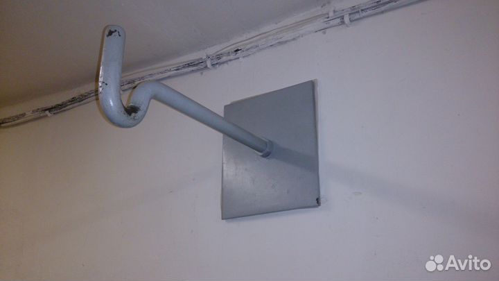 Крюк- крепление для боксёрского мешка,груши