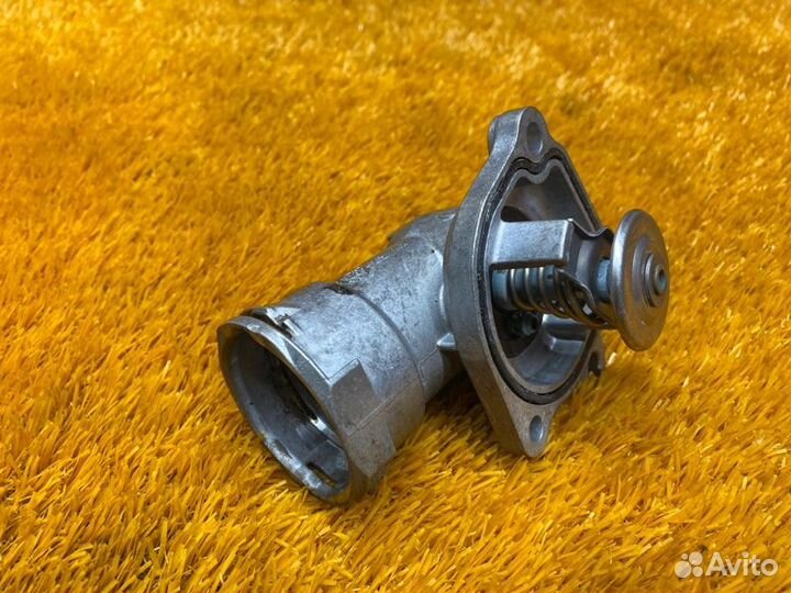 Термостат Mercedes-Benz E-Class W212 642.850 2011