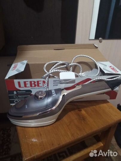 Щетка-отпариватель