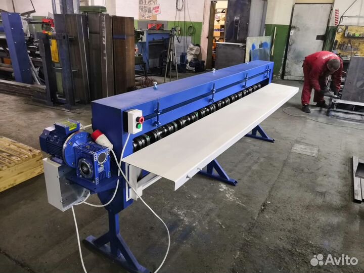 Станок для нанесения ребер жесткости