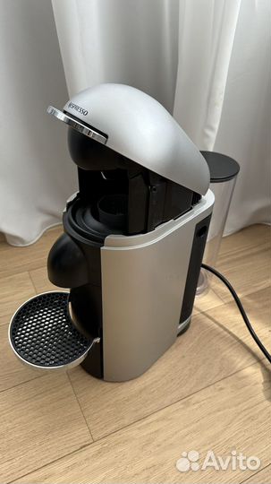 Кофемашина nespresso vertuo plus