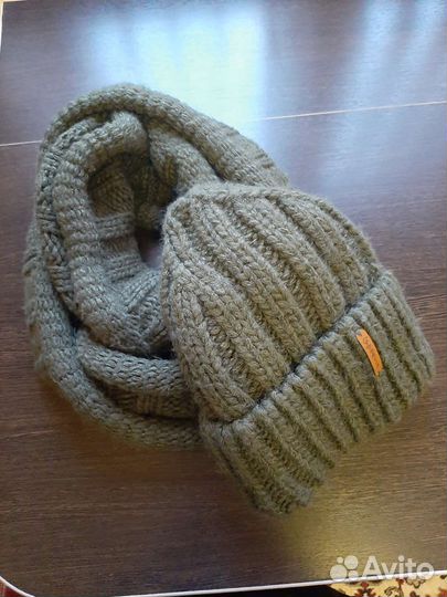 Шапка и снуд