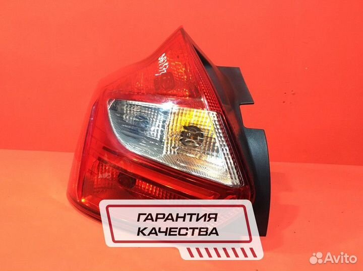 Фонарь для Ford Focus 3 pnda 1.6L 1596 (Б/У)