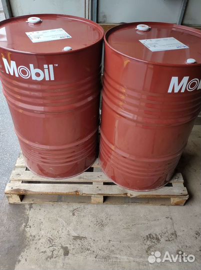 Масло моторное Mobil 15W40 для грузовых авто