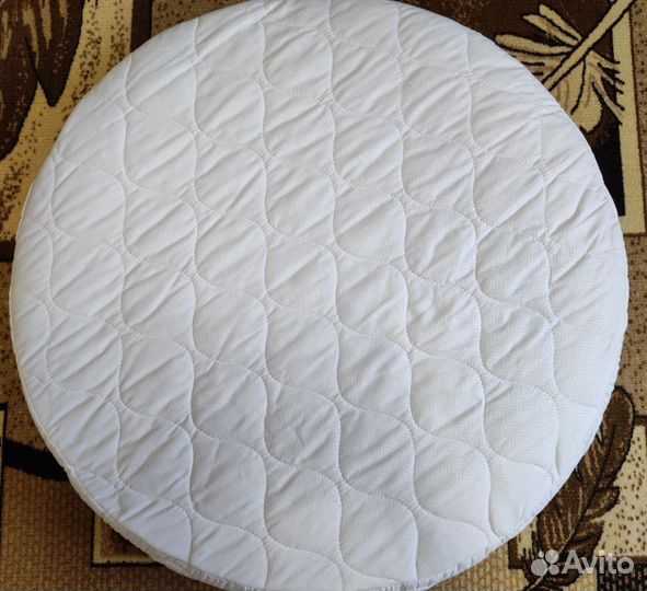 Матрас,наматрасник, простыни на резинке