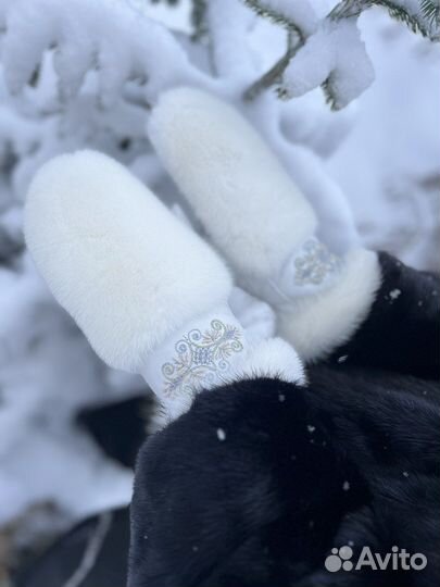 Варежки женские норковые