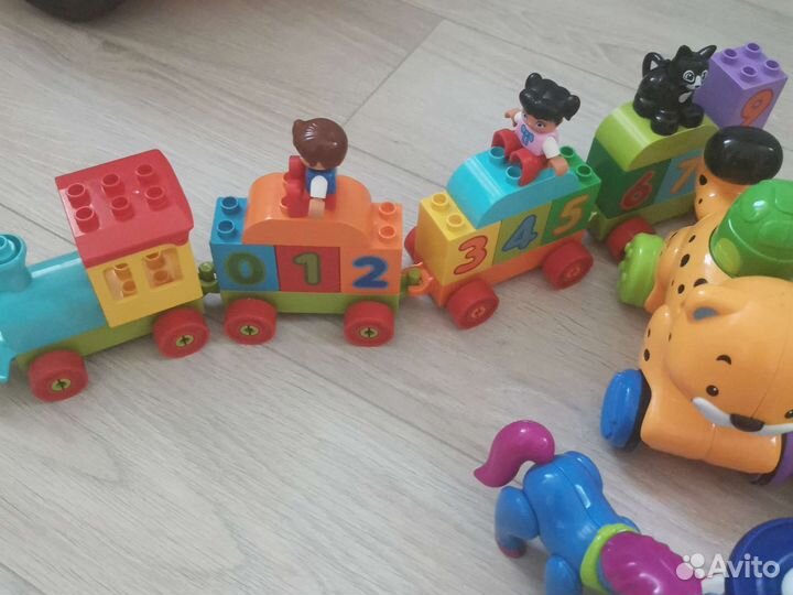 Игрушки для малышей пакетом lego, fisher Price