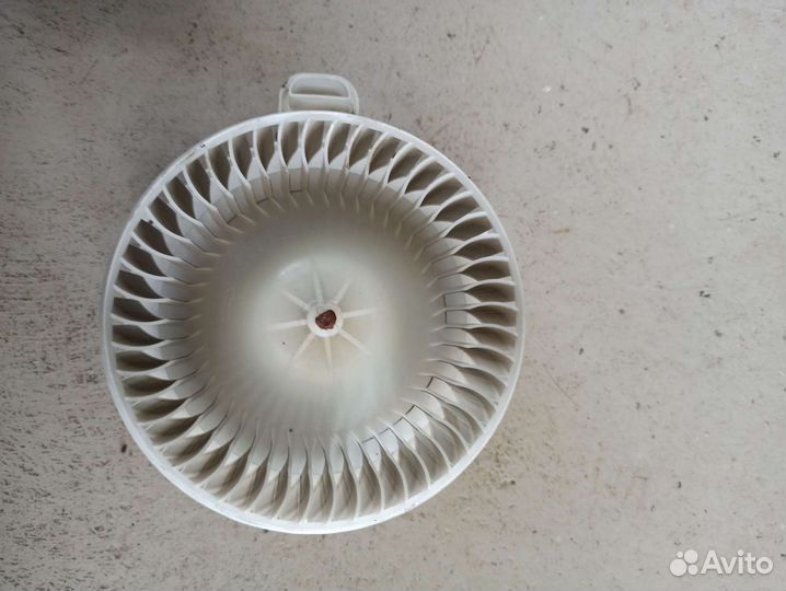 Моторчик печки Lexus GS450H