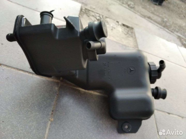 Бачок гидроусилителя Mercedes-Benz W220