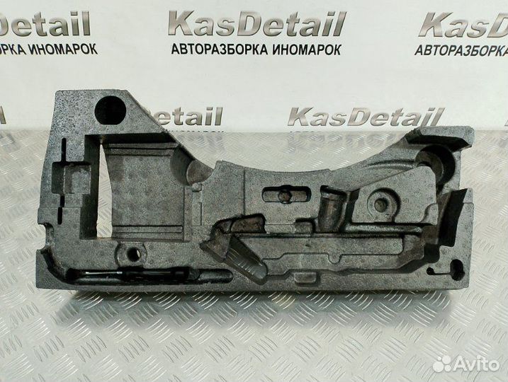 Ящик для инструментов Volkswagen Passat B7 cdab