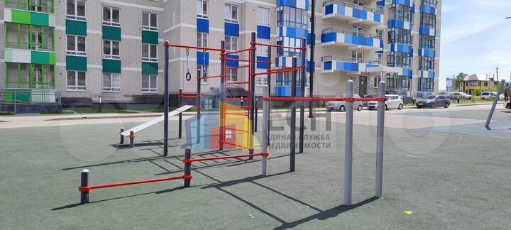 2-к. квартира, 47 м², 1/9 эт.