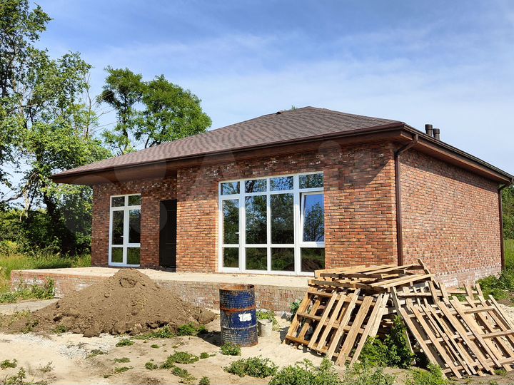 Дом 95 м² на участке 5 сот.