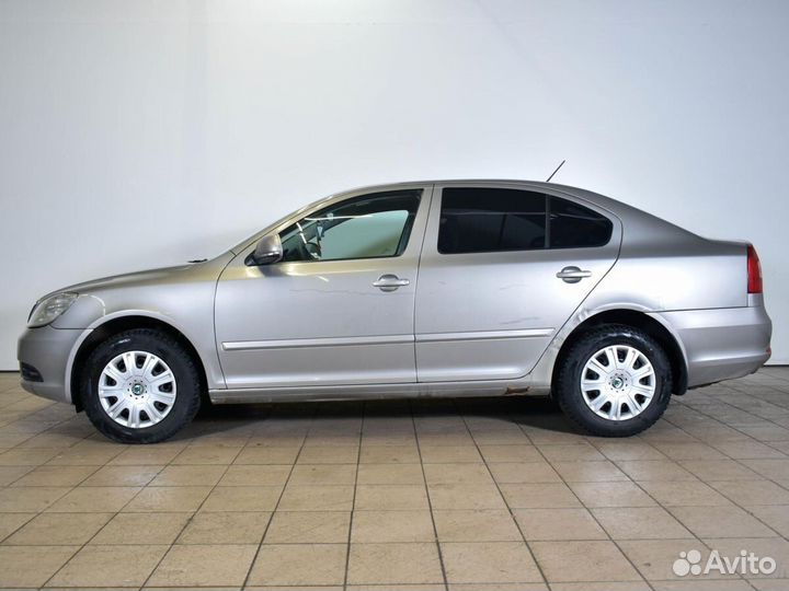 Skoda Octavia 1.6 AT, 2009, 267 185 км