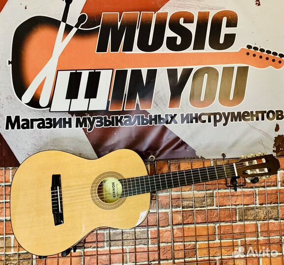 Гитара для музыкальной школы + чехол