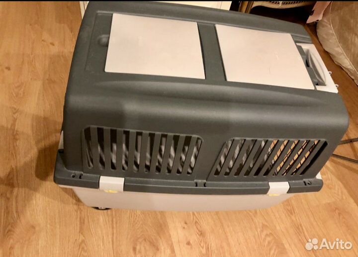 Переноска для животных, Италия