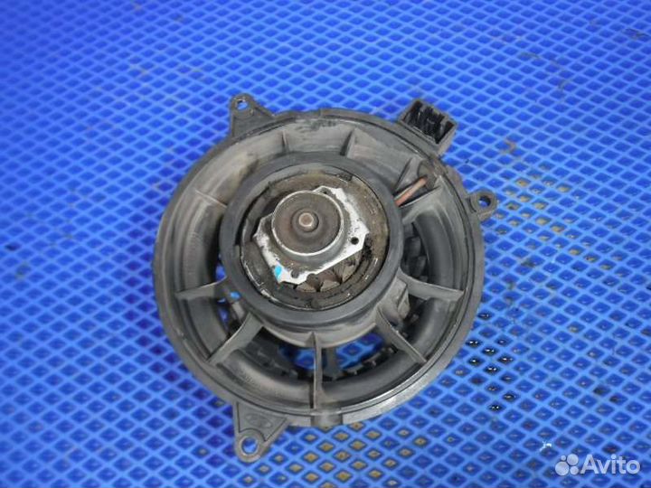 Моторчик отопителя Ford Fiesta A9JA 2003