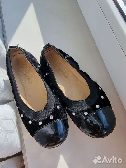 Идеальные туфли балетки с камушками