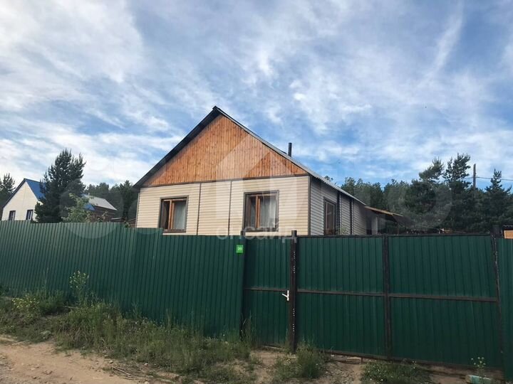 Дом 63,9 м² на участке 8 сот.