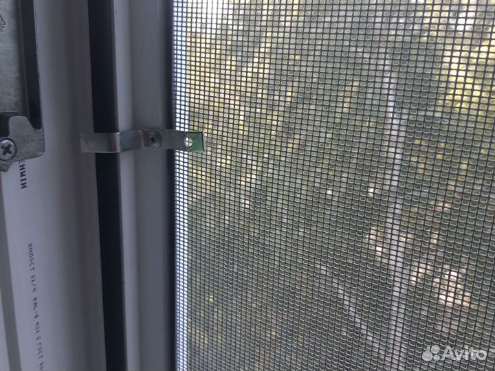 Антикошка - защитная сетка на окно