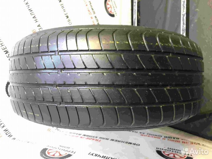 Dunlop SP Sport 2020E 215/55 R16