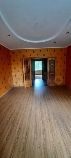 3-к. квартира, 79,6 м², 1/2 эт.