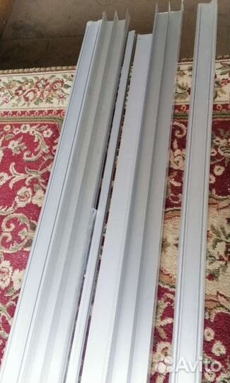 Мебельные комплектующие для шкафов купе