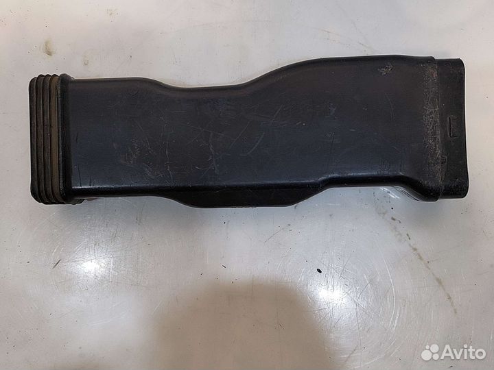 Воздуховод Hyundai Solaris 1