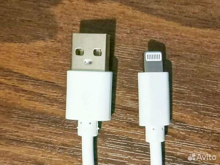 Кабель для iPhone