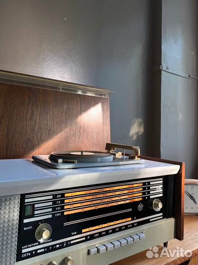 Радиола Урал 5 с Bluetooth Винил