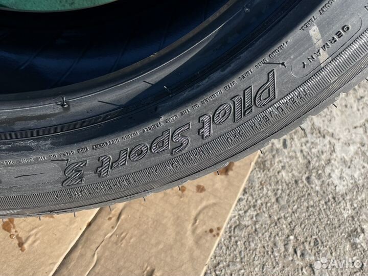 Michelin Pilot Sport 3 235/45 R18