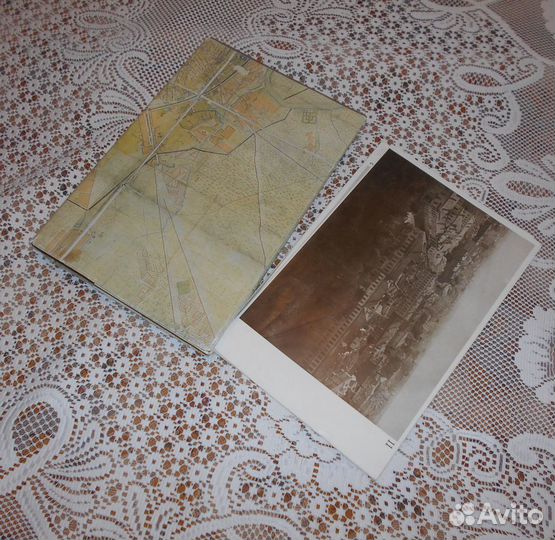 Книга-альбом Памятники архитектуры Москвы