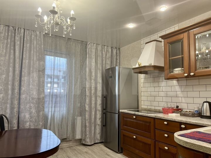 2-к. квартира, 65 м², 16/17 эт.