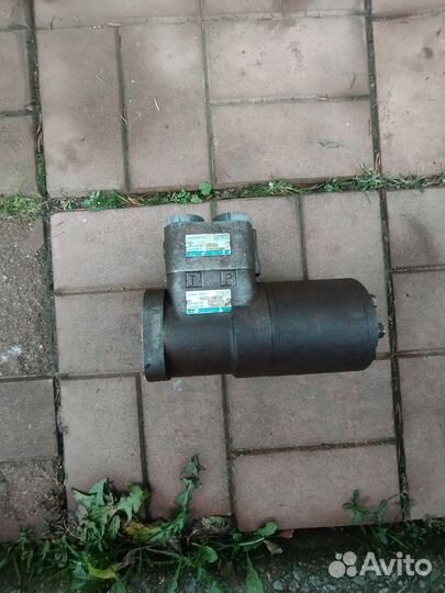 Насос дозатор, гидронасос