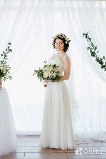 Платье свадебное