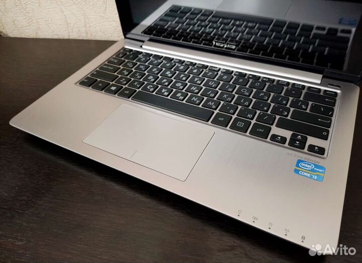 Сенсорный Asus 11,6