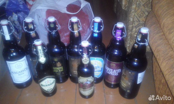 Продам 23 бутыли с бугельной пробкой по 1 л
