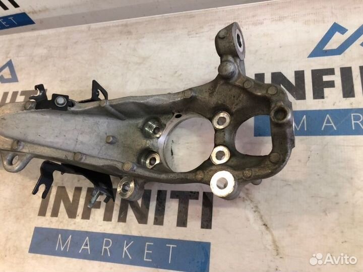 Кулак поворотный (цапфа ) передний правый