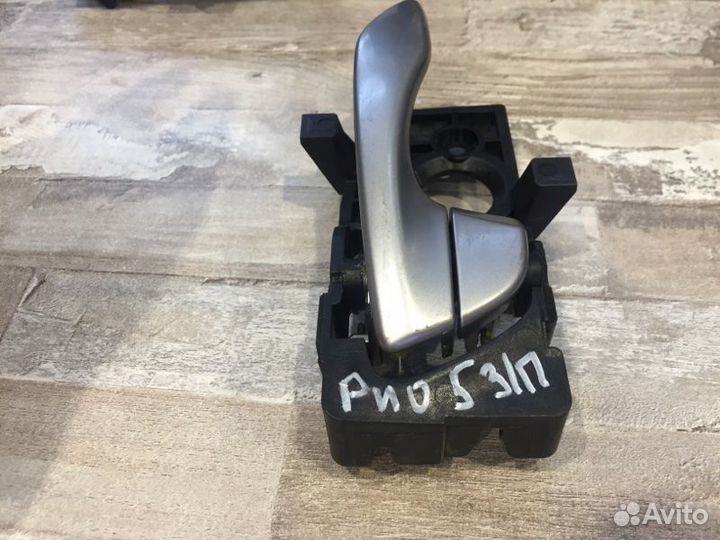 Ручка двери внутренняя передняя правая Kia Rio 4