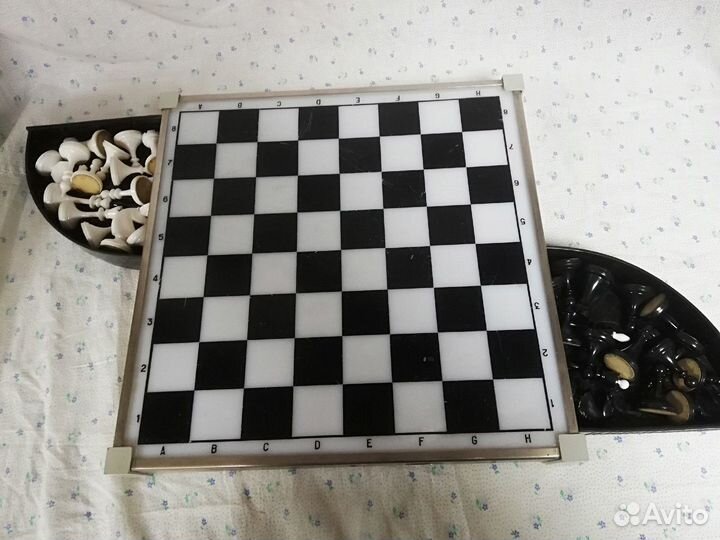 Шахматы СССР Доска и фигуры пластик