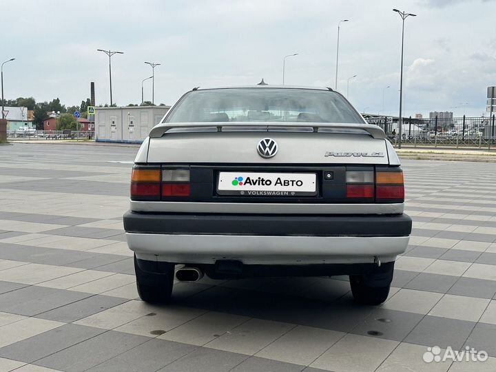 Volkswagen Passat 2.0 AT, 1992, 355 000 км