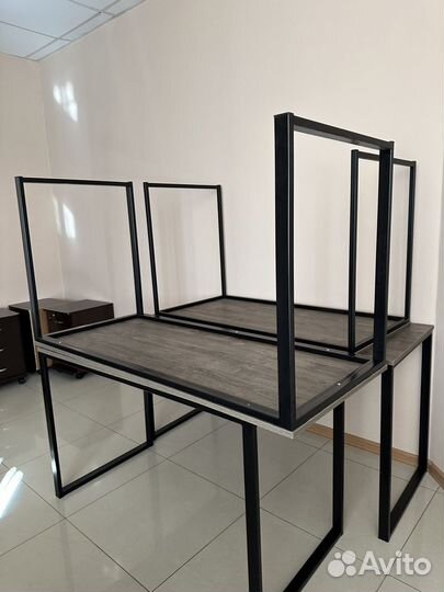 Компьютерный стол IKEA