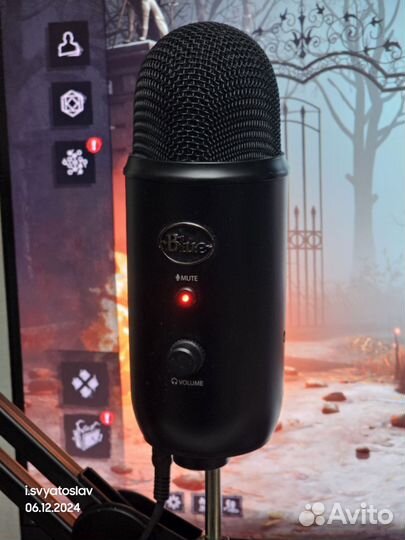 Студийный микрофон blue yeti