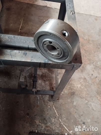 Токарный патрон 160