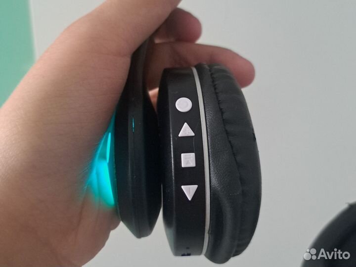 Беспроводные наушники