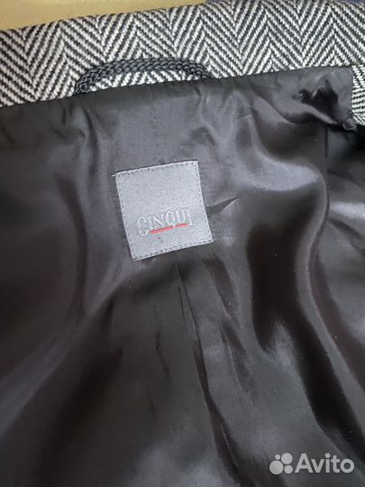 Пиджак женский 44-46 размер