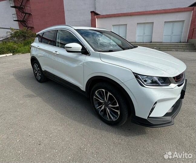 Geely Coolray 1.5 AMT, 2022, 32 000 км
