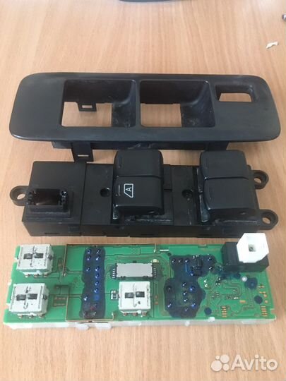 Блок управления стёклами Кашкай J10 (ремонт)