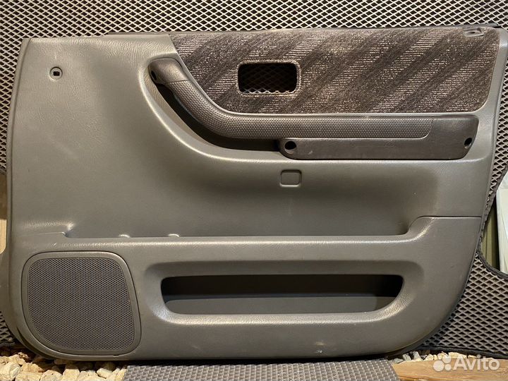 Дверные карты на Honda crv rd-1