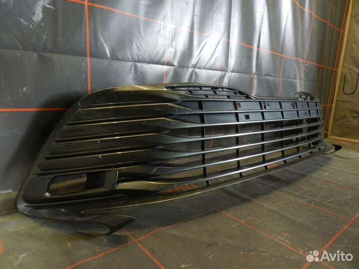 Решетка бампера переднего - Toyota Camry XV70