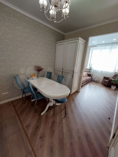 2-к. квартира, 53,5 м², 2/4 эт.